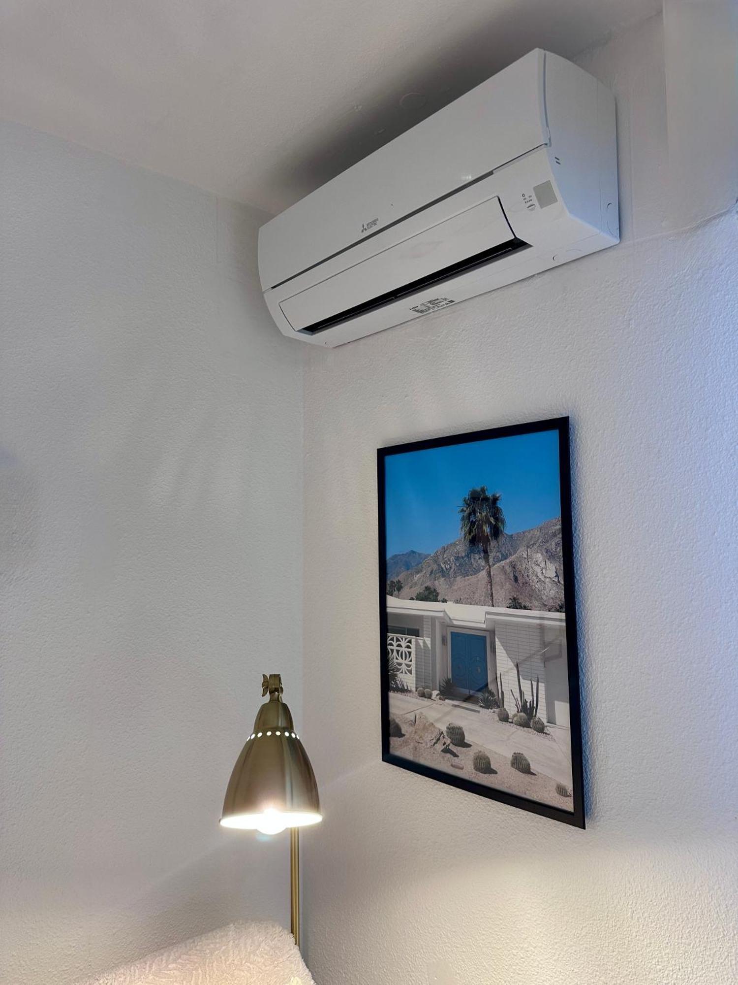 Studio Sur Le Port De Hyeres - A 2Min Des Plages, Clim & Balcon Exterior foto